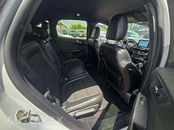 2025 Ford Escape ST-Line Select - miniatura 16