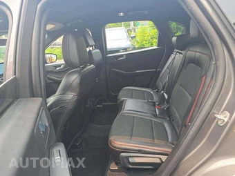 2025 Ford Escape ST-Line Select – miniatura 13