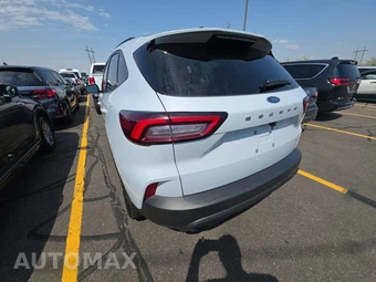 2025 Ford Escape ST-Line Select - miniatura 6