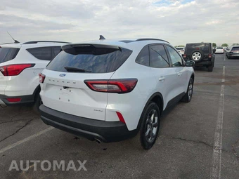 2025 Ford Escape ST-Line Select - miniatura 3