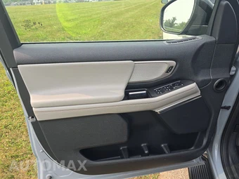 2025 Ford Expedition Active - miniatura 9
