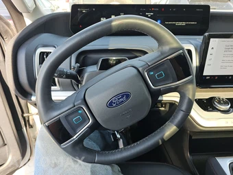 2025 Ford Expedition Active - miniatura 10