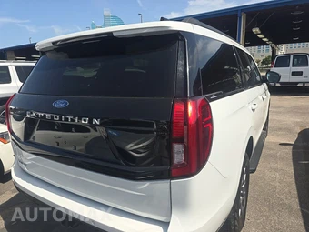 2025 Ford Expedition Active - miniatura 4