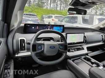 2025 Ford Expedition Active - miniatura 5