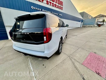 2025 Ford Expedition Active - miniatura 8