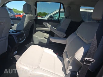 2025 Ford Expedition Active - miniatura 9