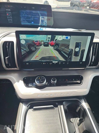 2025 Ford Expedition Active - miniatura 10