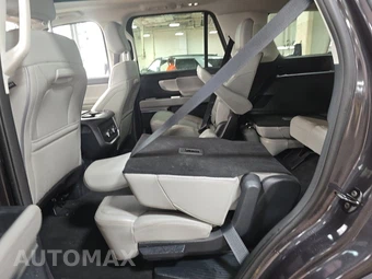 2025 Ford Expedition Active - miniatura 9