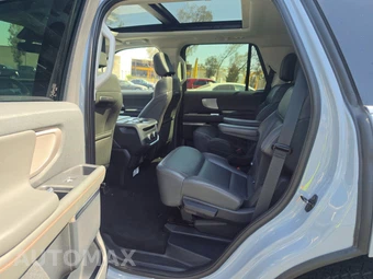 2025 Ford Expedition Active - miniatura 9