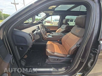 2025 Ford Expedition King Ranch - miniatura 3