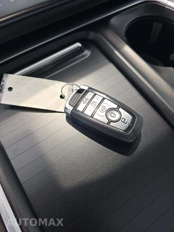 2025 Ford Expedition King Ranch - miniatura 5