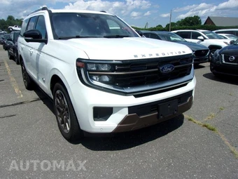 2025 Ford Expedition King Ranch - miniatura 11