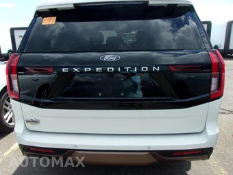2025 Ford Expedition King Ranch - miniatura 13
