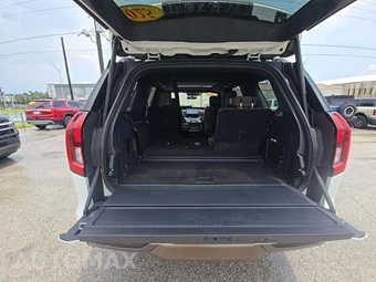2025 Ford Expedition King Ranch - miniatura 12