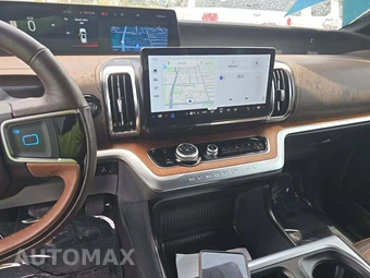 2025 Ford Expedition King Ranch - miniatura 7