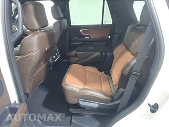 2025 Ford Expedition King Ranch - miniatura 13