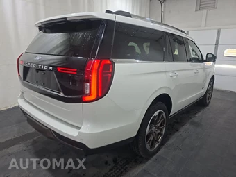 2025 Ford Expedition King Ranch - miniatura 4