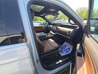 2025 Ford Expedition King Ranch - miniatura 19