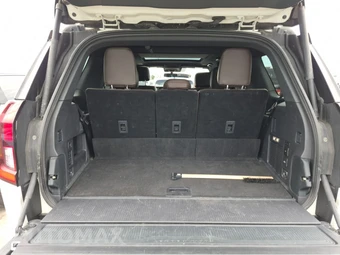 2025 Ford Expedition King Ranch - miniatura 10