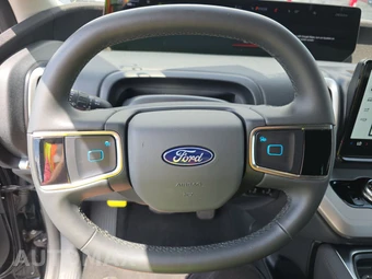 2025 Ford Expedition MAX Active - miniatura 32