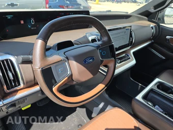 2025 Ford Expedition MAX King Ranch - miniatura 10