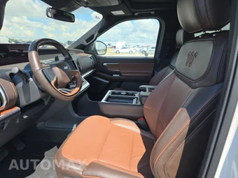 2025 Ford Expedition MAX King Ranch - miniatura 7