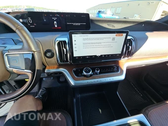 2025 Ford Expedition MAX King Ranch - miniatura 11