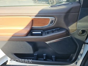 2025 Ford Expedition MAX King Ranch - miniatura 9