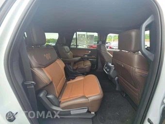 2025 Ford Expedition MAX King Ranch - miniatura 17