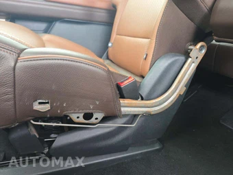 2025 Ford Expedition MAX King Ranch - miniatura 22