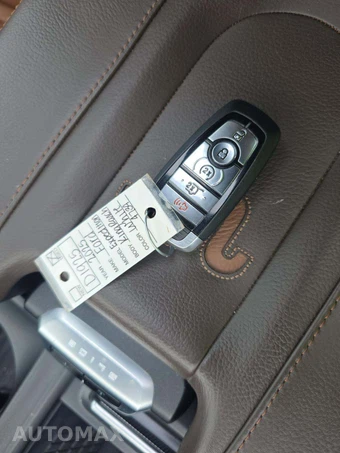 2025 Ford Expedition MAX King Ranch - miniatura 8
