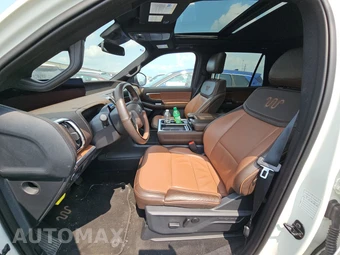 2025 Ford Expedition MAX King Ranch - miniatura 7