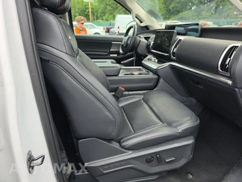 2025 Ford Expedition MAX Platinum - miniatura 8
