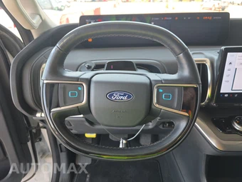 2025 Ford Expedition MAX Platinum - miniatura 10