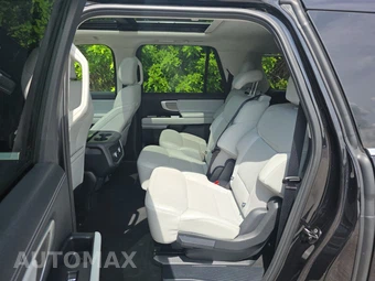 2025 Ford Expedition MAX Platinum - miniatura 13