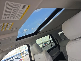 2025 Ford Expedition MAX Platinum - miniatura 18