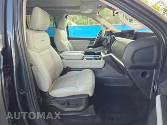 2025 Ford Expedition MAX Platinum - miniatura 8