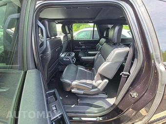 2025 Ford Expedition MAX Platinum - miniatura 13