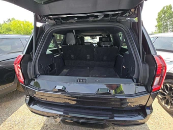 2025 Ford Expedition MAX Platinum - miniatura 15