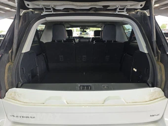 2025 Ford Expedition MAX Platinum - miniatura 17