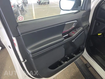 2025 Ford Expedition MAX Platinum - miniatura 9