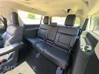 2025 Ford Expedition MAX Platinum - miniatura 11