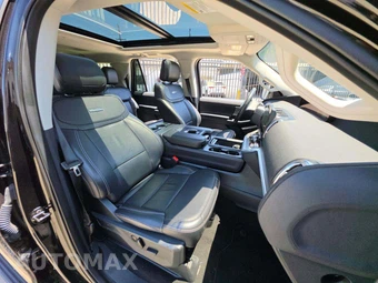 2025 Ford Expedition MAX Platinum - miniatura 16