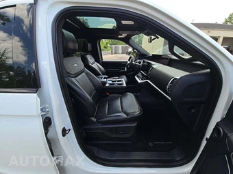 2025 Ford Expedition MAX Platinum - miniatura 16