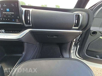 2025 Ford Expedition MAX Platinum - miniatura 17