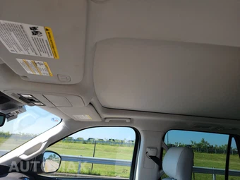 2025 Ford Expedition MAX Platinum - miniatura 27