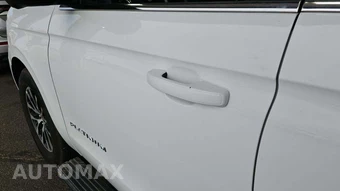 2025 Ford Expedition MAX Platinum - miniatura 31