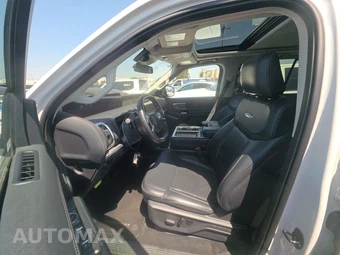 2025 Ford Expedition MAX Platinum - miniatura 7