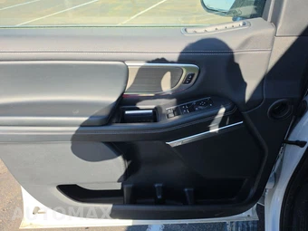 2025 Ford Expedition MAX Platinum - miniatura 9