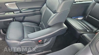 2025 Ford Expedition MAX Platinum - miniatura 22